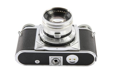 Lot 480 - A Voigtlander Prominent Rangefinder Camera.