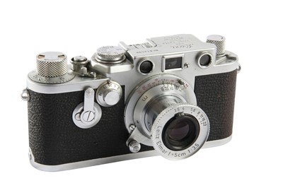 Lot 160 - Leica IIIF Red Dial With 5cm f3.5 Red Scale Elmar.