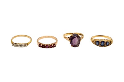 Lot 52 - A COLLECTION OF FOUR RINGS