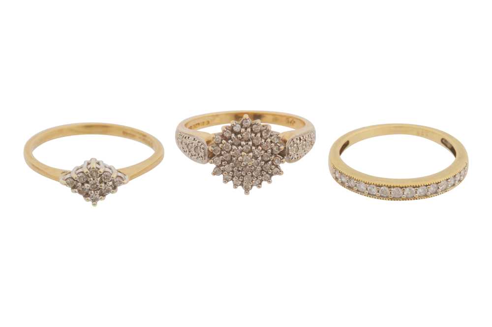 Lot 35 - A COLLECTION OF THREE RINGS