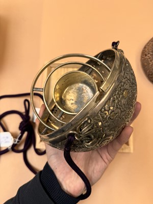 Lot 415 - A LARGE JAPANESE HANGING SILVER INCENSE BURNER, TSURI-KORO