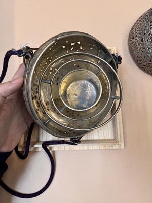 Lot 415 - A LARGE JAPANESE HANGING SILVER INCENSE BURNER, TSURI-KORO