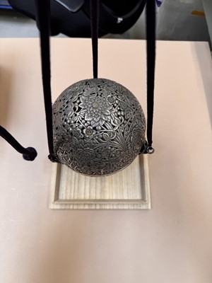 Lot 415 - A LARGE JAPANESE HANGING SILVER INCENSE BURNER, TSURI-KORO