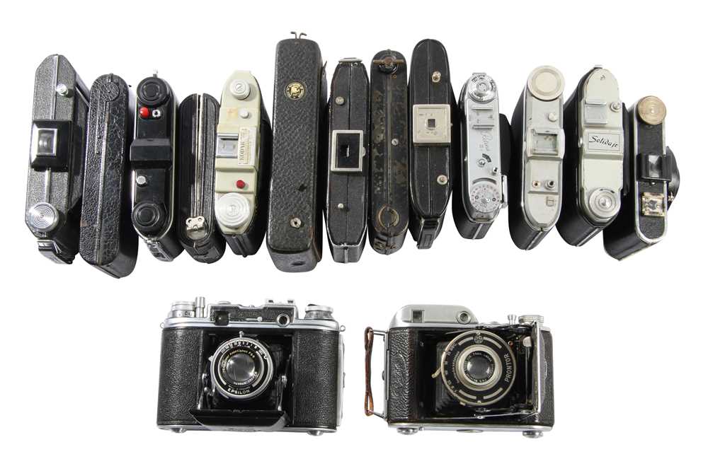 Lot 424 - Ensign Commando & Other Folding Cameras.