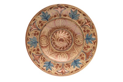 Lot 173 - A HISPANO-MORESQUE COPPER LUSTRE POTTERY CHARGER