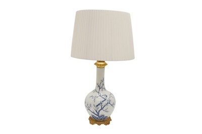 Lot 156 - A CHINESE-STYLE VASE MOUNTED AS A LAMP