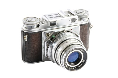 Lot 484 - A Voigtlander Prominent Rangefinder Camera.