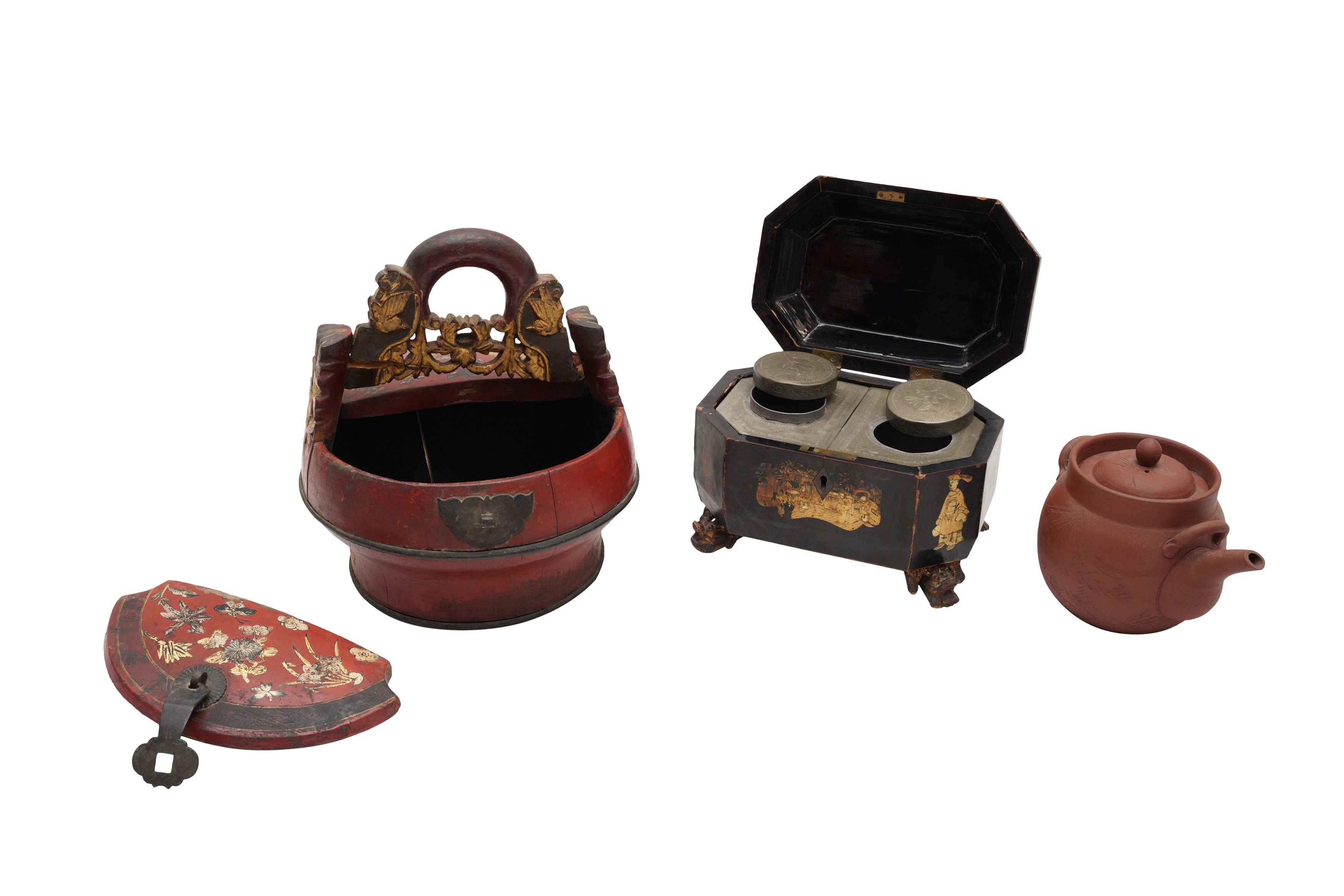 Lot 313 TWO CHINESE BOXES AND A YIXING ZISHA TEAPOT