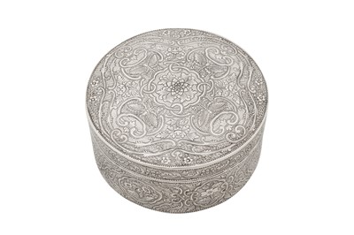 Lot 161 - A late 19th / early 20th century Siamese (Thai) silver betel set box, Bangkok circa 1900, possibly mark of Gong He