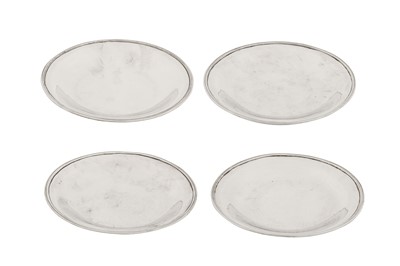 Lot 166 - A set of four early 19th century Chinese Export silver dishes, Canton circa 1820 mark of Tu Hopp