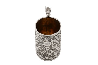 Lot 188 - A late 19th century Chinese export silver mug, Canton circa 1870 retailed by Khecheong