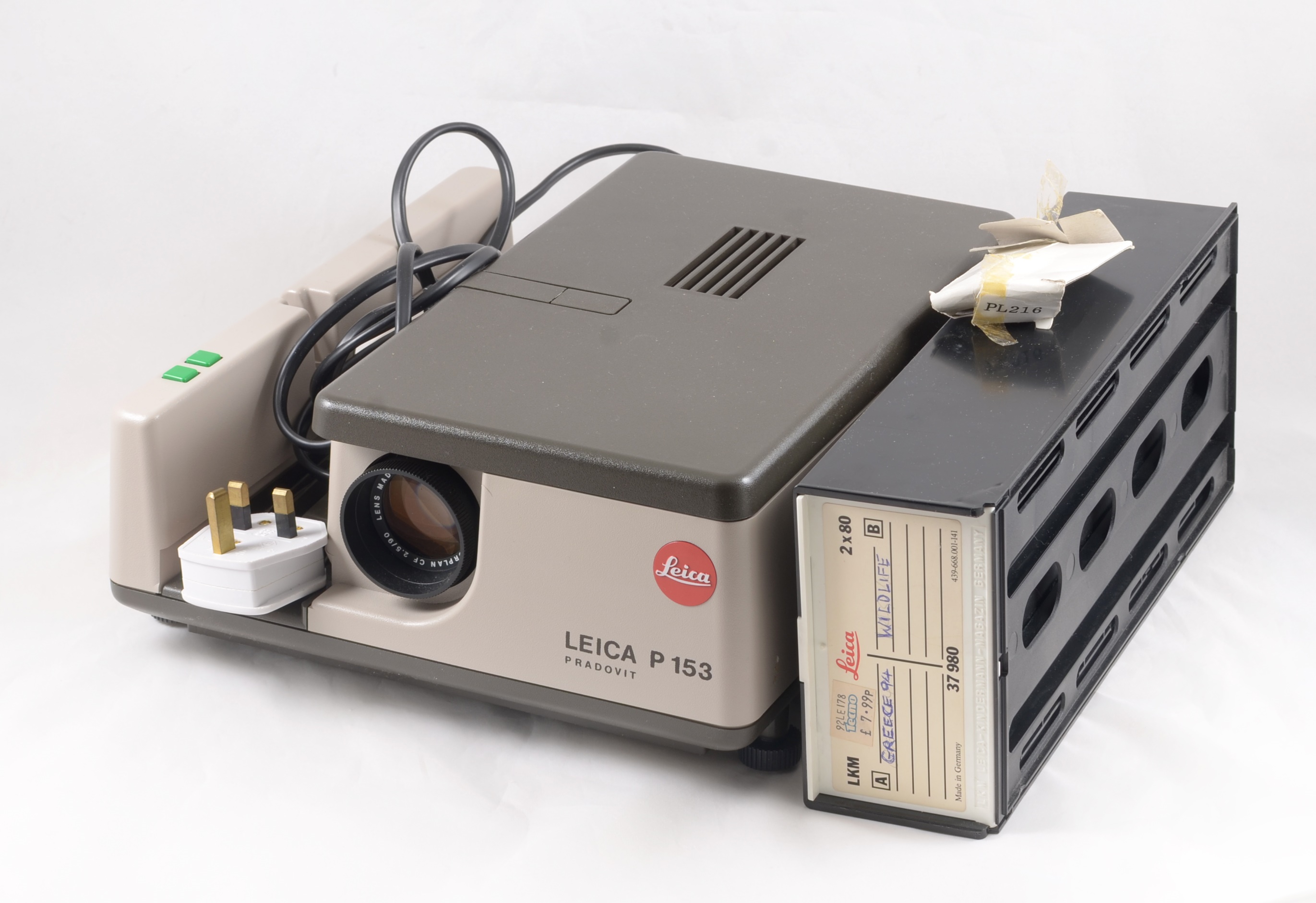 Projecteur De Diapos Leica Pradovit P150 – Objectif 85mm F2.8 – Occasion
