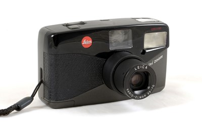 Lot 158 - Leica Mini Zoom 35mm Compact Film Camera.