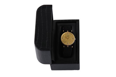 Lot 351 - SARCAR. A GOLD AND SAPPHIRE WRISTWATCH