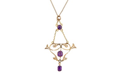 Lot 26 - AN AMETHYST AND SEED PEARL NECKLACE
