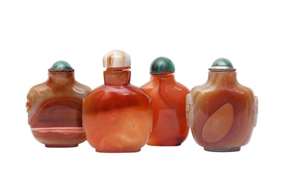 Lot 687 - FOUR CHINESE AGATE SNUFF BOTTLES
