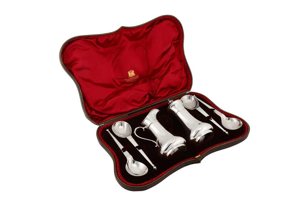 Lot 342 - A cased Edwardian sterling silver sugar and cream dessert set, London 1903/04 by Jackson and Fullerton
