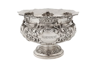 Lot 74 - Indian colonial interest – An Edwardian sterling silver racing trophy bowl, Sheffield 1907 by Walker and Hall