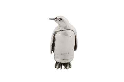 Lot 47 - An Elizabeth II novelty sterling silver model of a penguin, London 1992 by DNGR