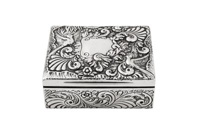 Lot 64 - A Victorian sterling silver stamp box, London 1895 by Goldsmiths and Silversmiths Co