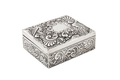 Lot 64 - A Victorian sterling silver stamp box, London 1895 by Goldsmiths and Silversmiths Co
