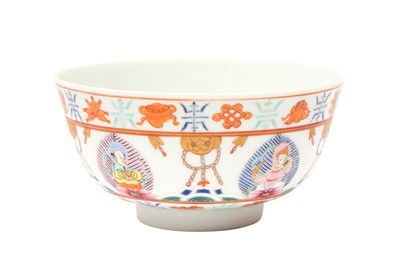 Lot 522 - A CHINESE FAMILLE-ROSE 'BARAGON TUMED' BOWL