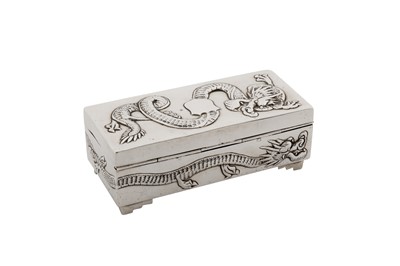 Lot 176 - An early 20th century Chinese export silver box, probably Hong Kong circa 1930 retailed by Po Cheng