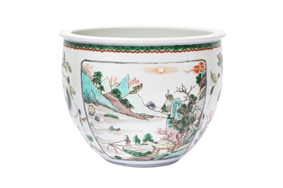 Lot 471 - A CHINESE FAMILLE-VERTE JARDINIERE