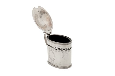 Lot 429 - A George III sterling silver mustard pot, London 1796 by Henry Chawner and John Emes