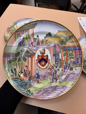Lot 46 - A SET OF THREE CHINESE EXPORT ARMORIAL DISHES, BEARING THE ARMS OF WIGHT OR BRADLEY