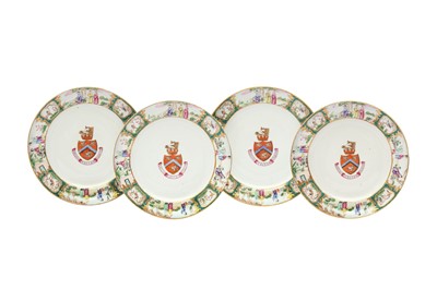 Lot 85 - A RARE SET OF FOUR CHINESE EXPORT ARMORIAL DISHES, BEARING THE ARMS OF WIGHT OR BRADLEY