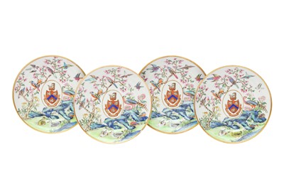 Lot 76 - A SET OF FOUR SMALL CHINESE EXPORT ARMORIAL DISHES, BEARING THE ARMS OF WIGHT OR BRADLEY