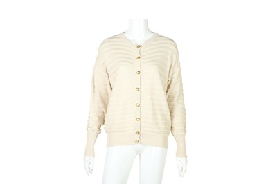 Lot 200 - Valentino Garavani Beige Textured Knit Cardigan - Size 42