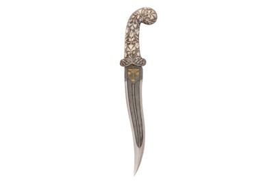 Lot 157 - FINE 19TH-20TH CENTURY SILVER AND GOLD OVERLAID STEEL DAGGER