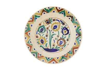 Lot 56 - LARGE 16TH CENTURY PERSIAN SAFAVID KUBACHI GLAZED POTTERY DISH