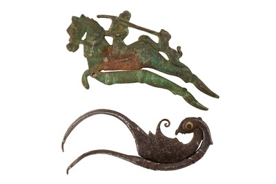 Lot 181 - TWO 17TH/18TH CENTURY SINHALESE NUT CRACKERS