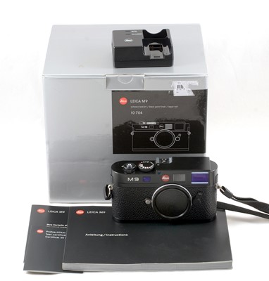 Lot 187 - Black Leica M9 Digital Camera - Sensor Faulty.