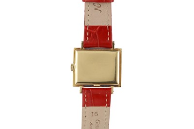 Lot 373 - OMEGA. 18CT GOLD DRESS WATCH