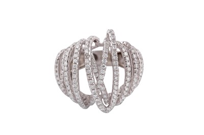 Lot 236 - A DIAMOND MULTI-BAND RING