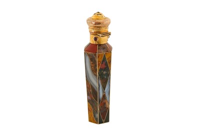 Lot 20 - A Victorian unmarked gold and Scottish agate scent bottle, Edinburgh circa 1870, retailed by Marshall and Sons