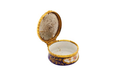 Lot 14 - A late 18th century unmarked gilt metal mounted Staffordshire enamel patch box, circa 1780