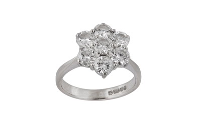 Lot 244 - A DIAMOND RING, CIRCA 1975