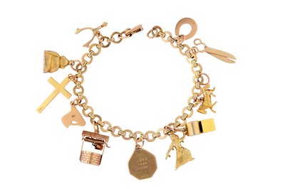 Lot 30 - A CHARM BRACELET