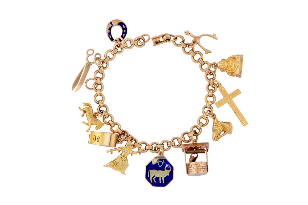 Lot 30 - A CHARM BRACELET