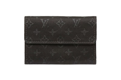 Lot 377 - Louis Vuitton Black Mini Lin Card Holder