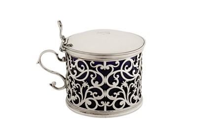 Lot 460 - A George III sterling silver conserve or preserve pot, London 1768 by Thomas Nash (reg. Sep 1759)