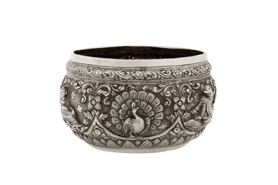 Lot 126 - An early 20th century Burmese unmarked silver small bowl, Rangoon circa 1910