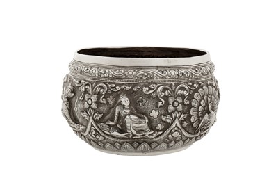 Lot 126 - An early 20th century Burmese unmarked silver small bowl, Rangoon circa 1910