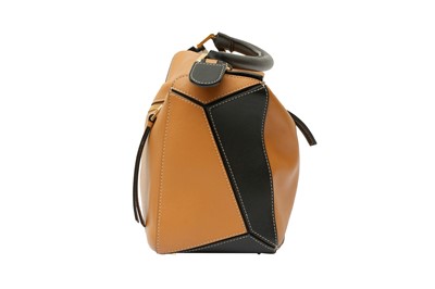 Lot 249 - Loewe Tri Colour Medium Puzzle Bag