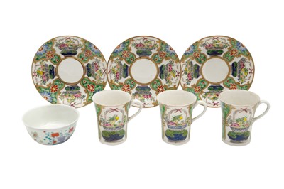 Lot 237 - THREE JAPANESE CUPS AND SAUCERS AND A CHINESE DOUCAI 'CHICKEN' CUP